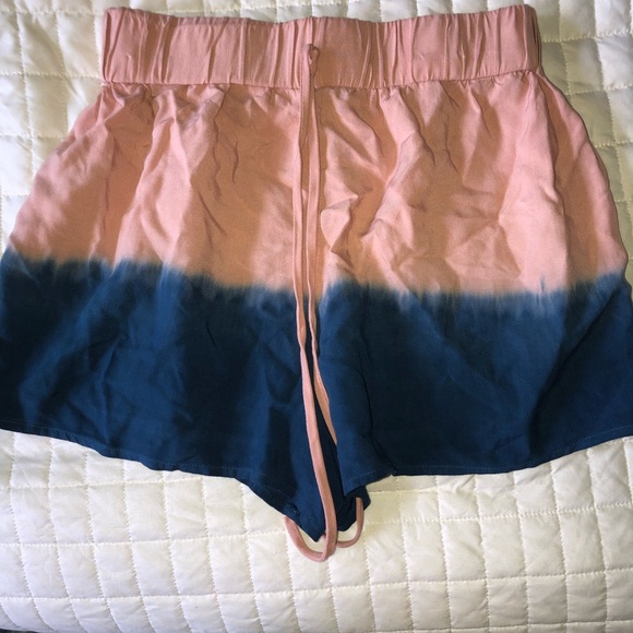 brand new never worn ombré shorts! - Picture 1 of 3